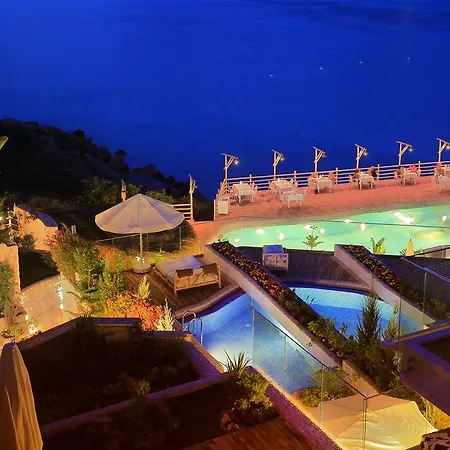 Peninsula Gardens - Adults Only Hotel
